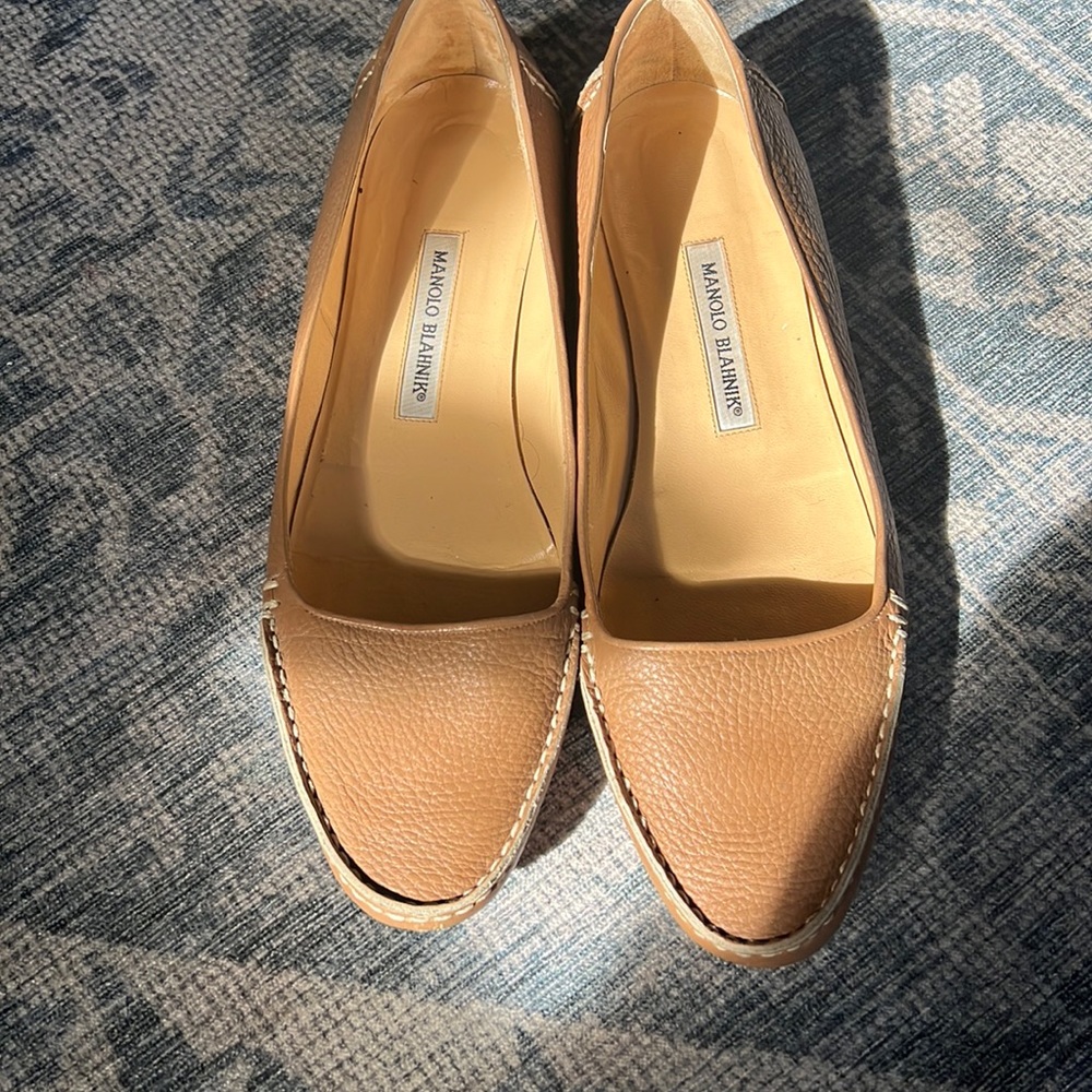 Manolo blahnik leather brown flats size 41